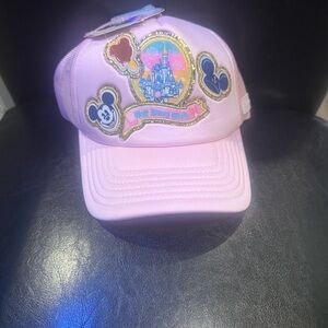 Stoney Clover Ln X Disney World Castle Cap